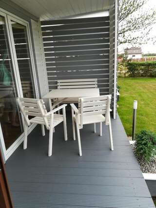 Лоджи Domki Zuzanna Mieroszyno Семейное бунгало-18